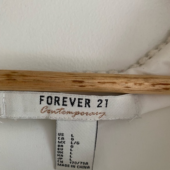 White peasant mini skirt - Picture 2 of 3